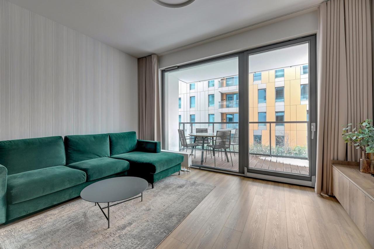 Brabank Riverside - Sauna, Business & Gym By Downtown Apartments Danzica Esterno foto