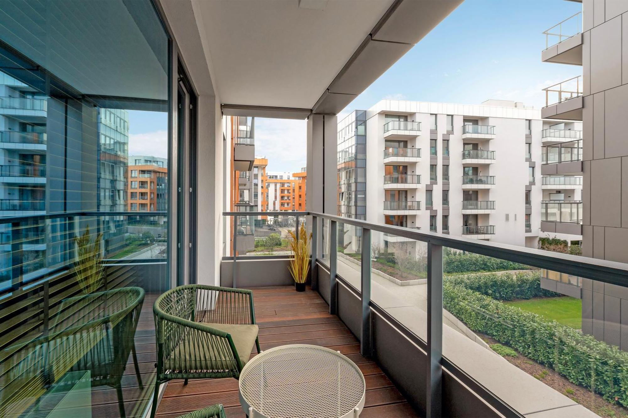 Brabank Riverside - Sauna, Business & Gym By Downtown Apartments Danzica Esterno foto