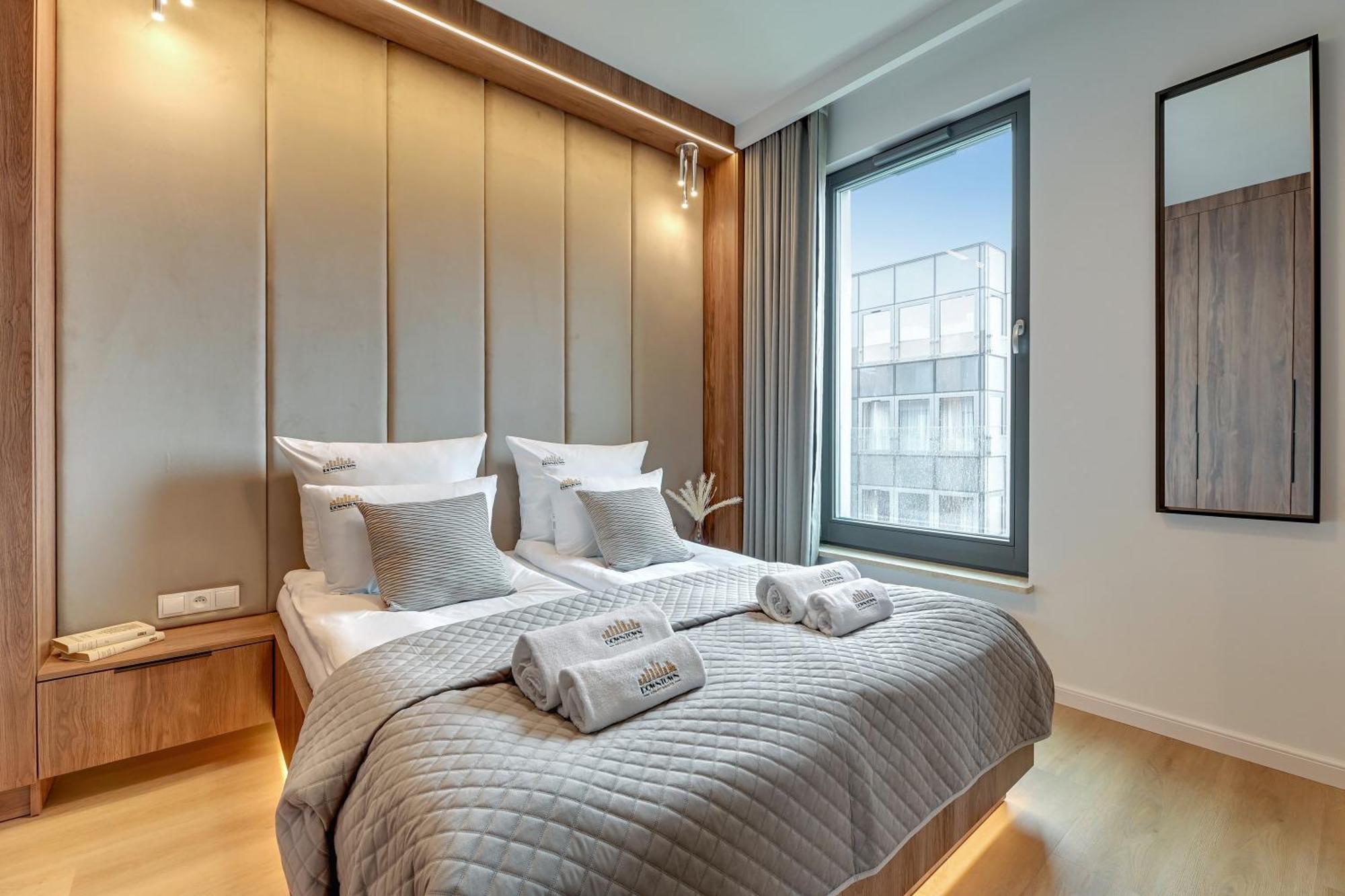 Brabank Riverside - Sauna, Business & Gym By Downtown Apartments Danzica Esterno foto