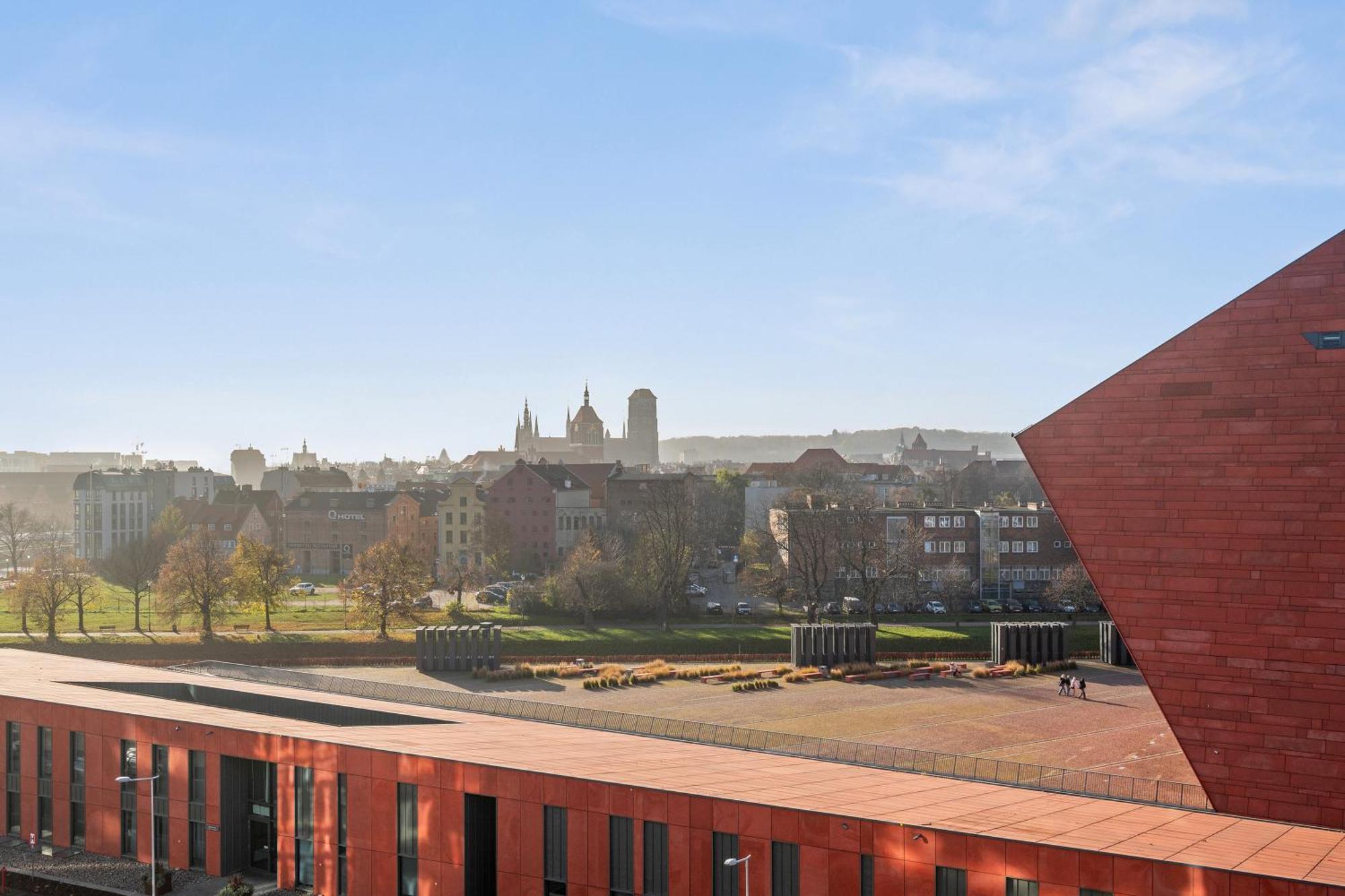 Brabank Riverside - Sauna, Business & Gym By Downtown Apartments Danzica Esterno foto