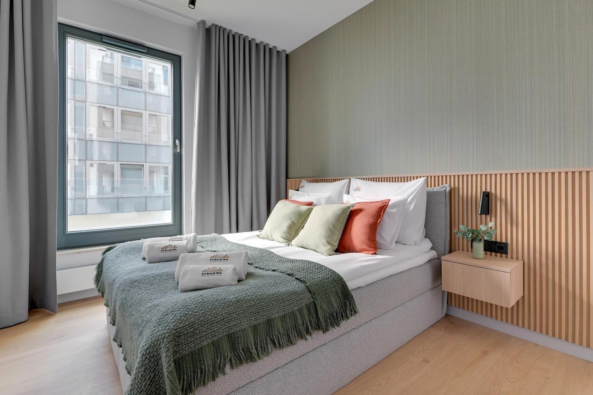 Brabank Riverside - Sauna, Business & Gym By Downtown Apartments Danzica Esterno foto